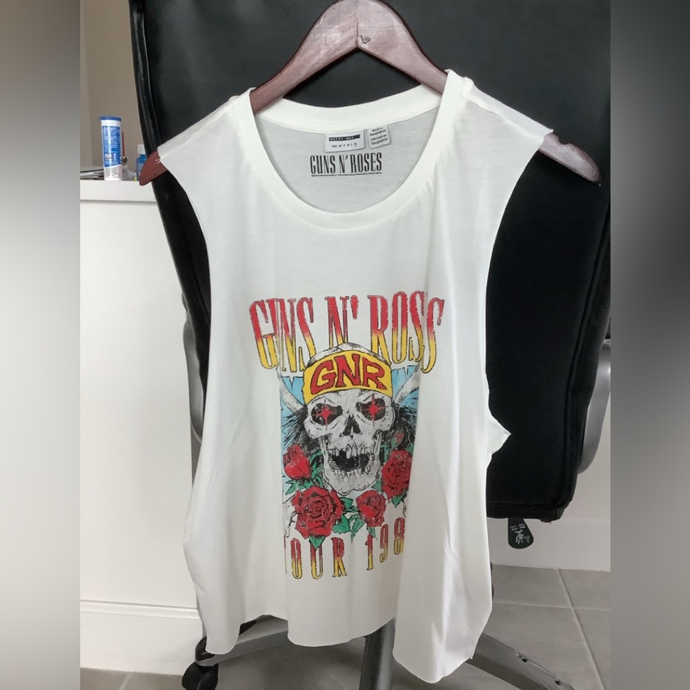 Guns n Roses mini tank.  Woman’s S/ Juniors L. NWOT